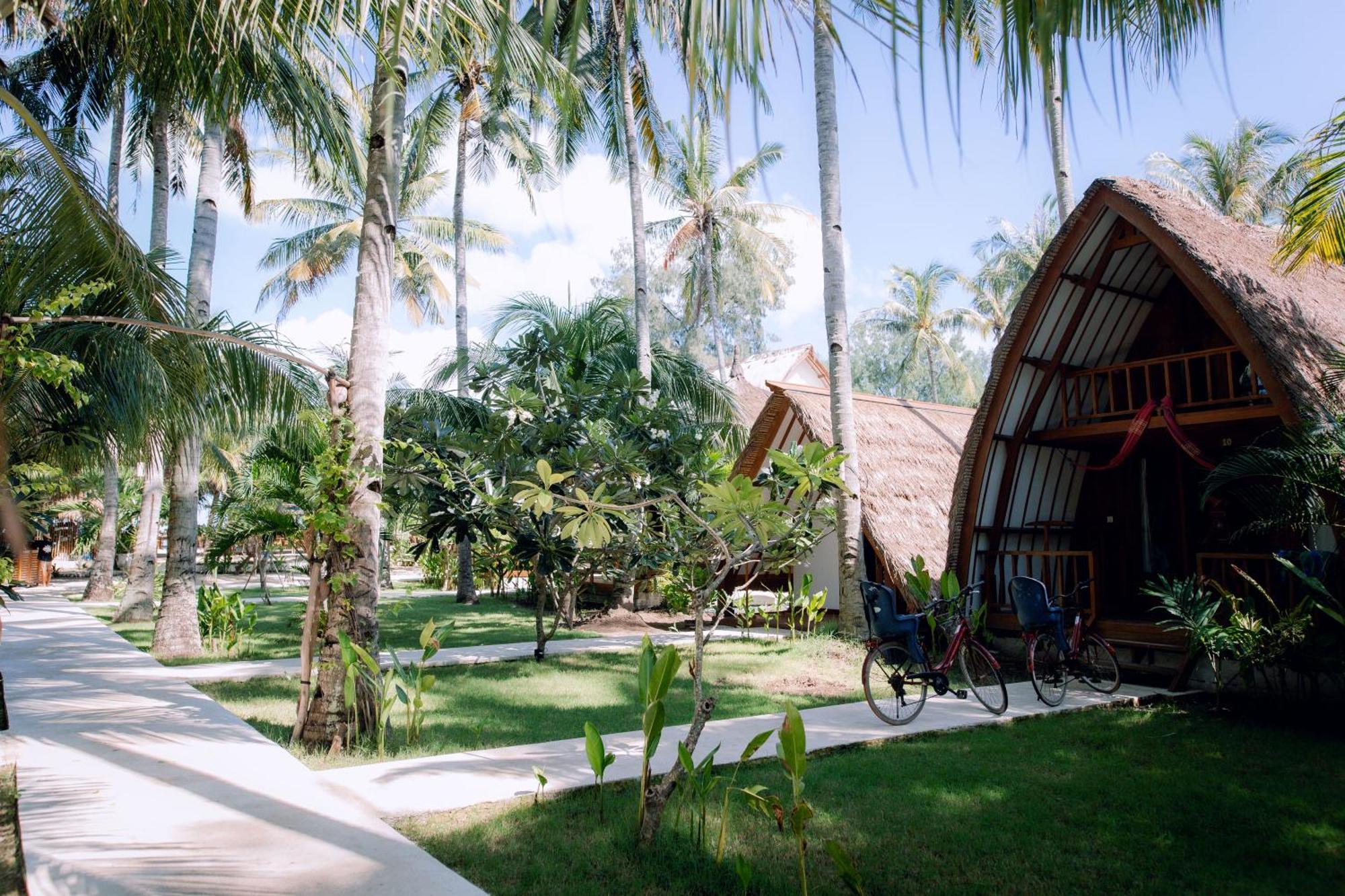 Island View Bar & Bungalow Гілі-Аїр Екстер'єр фото